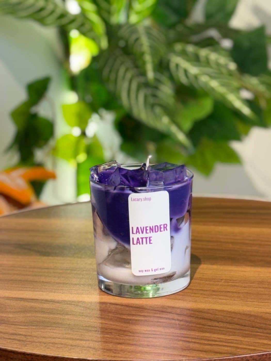 Lavender latte şam