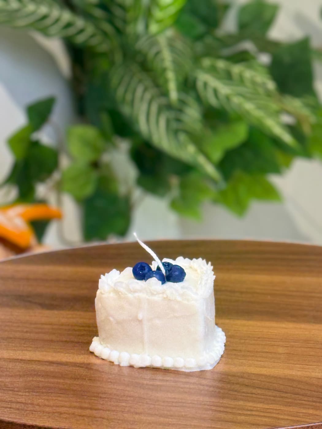 Ürək tort şam mavi giləmeyvə